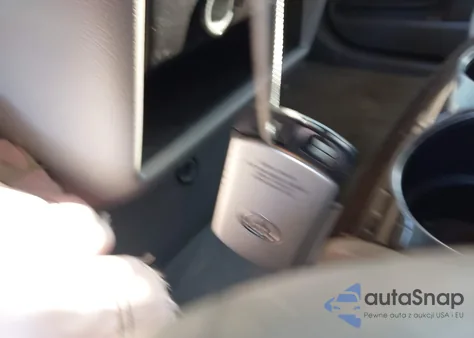 2016 Toyota Sienna Xle 8 Passenger из США, поврежденный, VIN 5TDYK3DC5GS716144